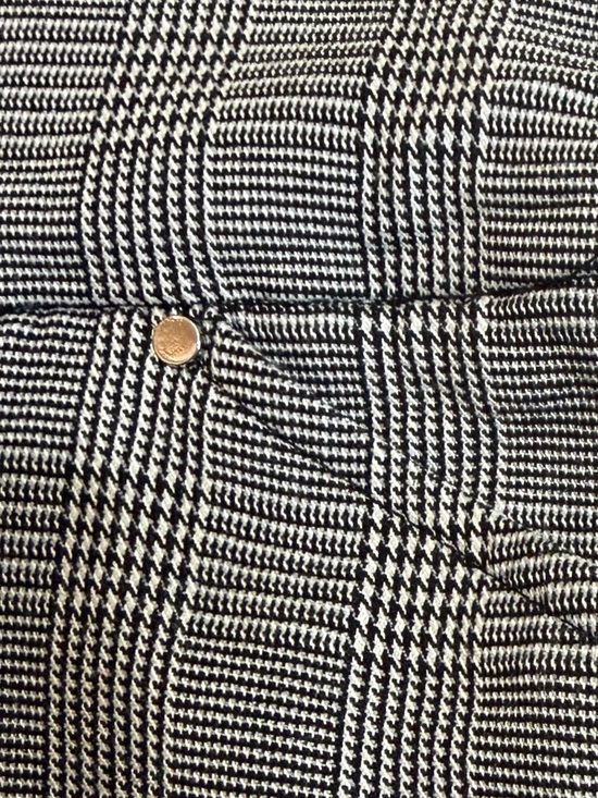 INC Plaid Stretch Women’s Shorts - Black & White - Picture 5 of 9